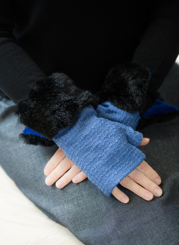 fingerless gloves airforce blue