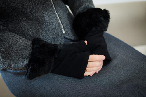 fingerless gloves black boucle