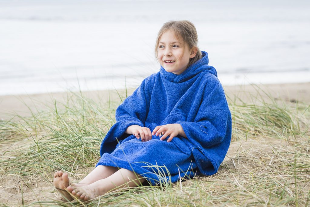 beach poncho royal blue