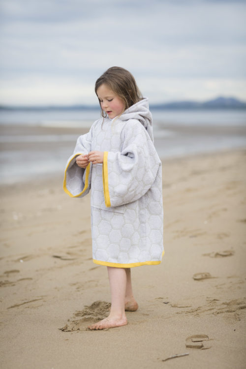 changing robe grey and yellow for kids