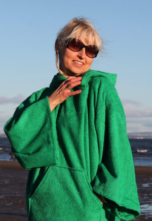 beach poncho green