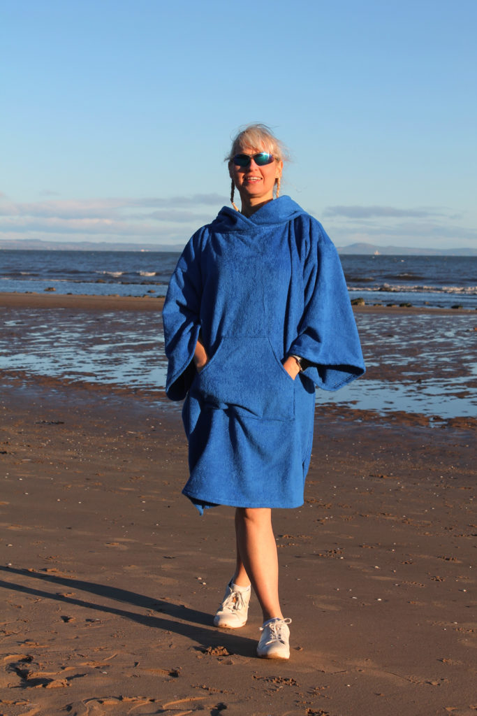 changing robe blue