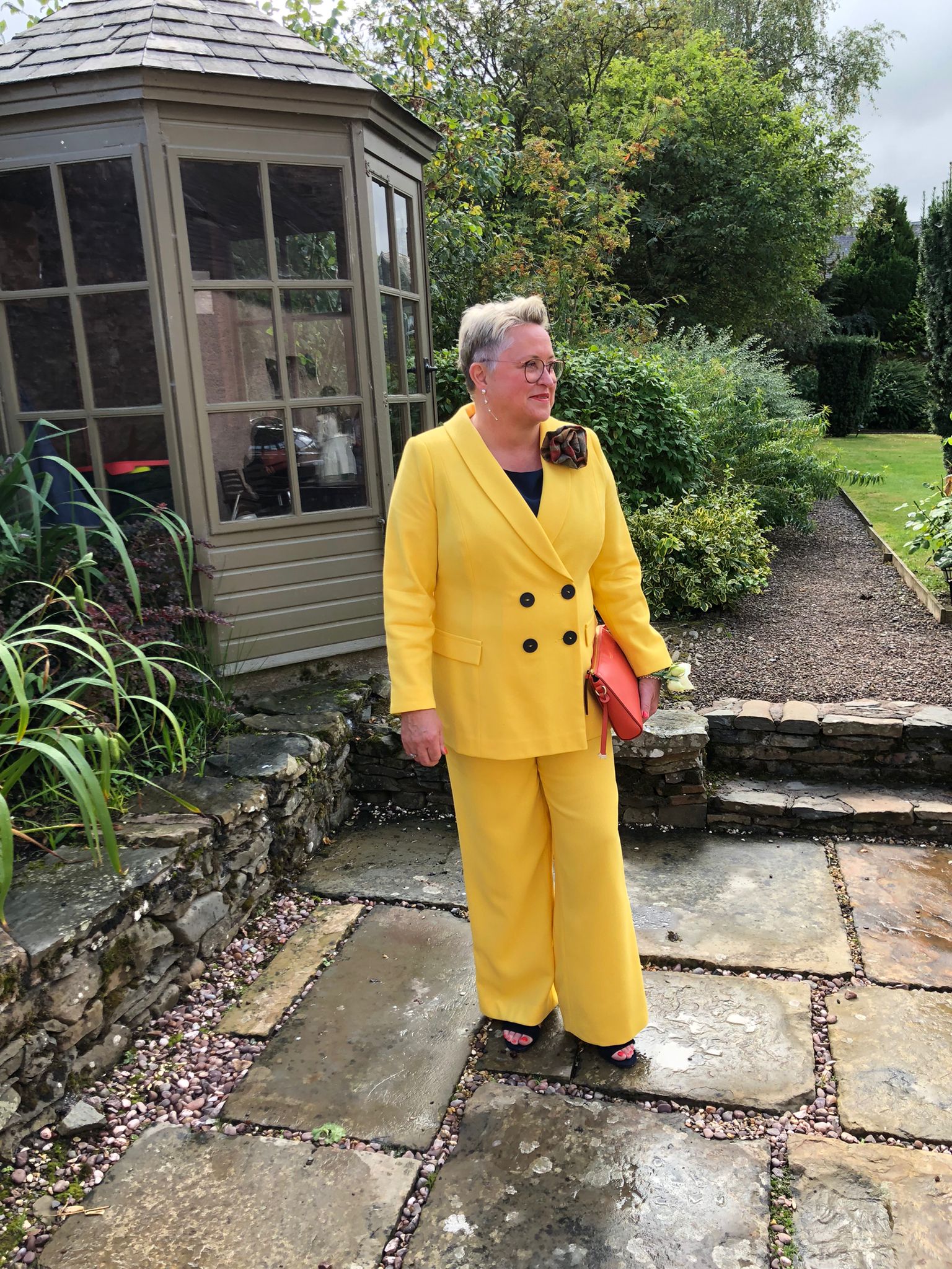 yellow mother of the groom suit