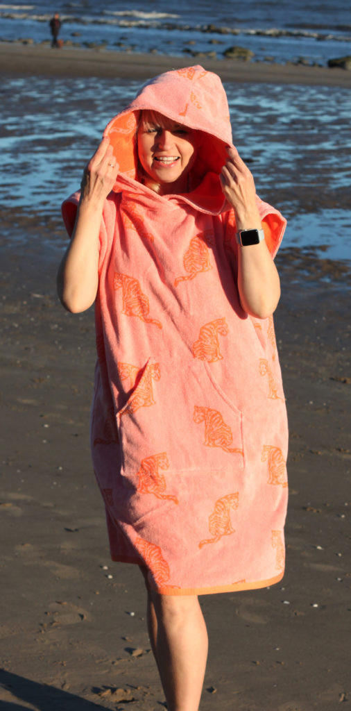 changing towel in pink