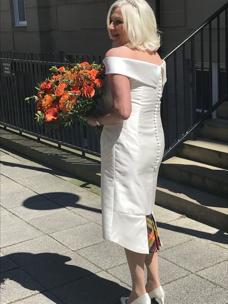 short wedding dress with Buchanan tartan 