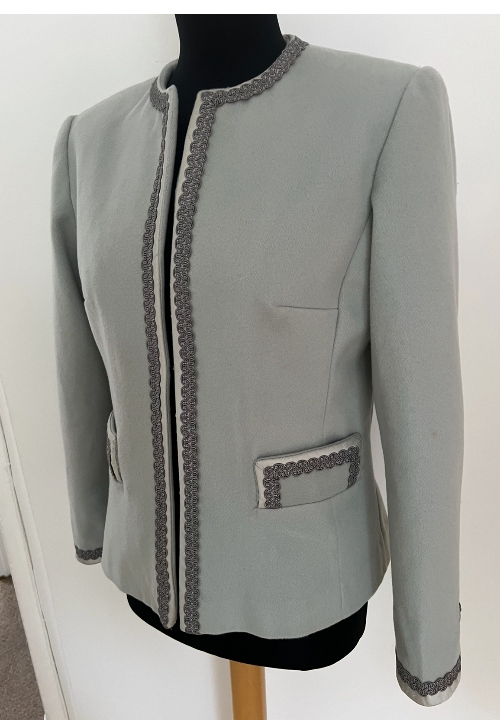 learn to dress-make with freja designer dressmaking learn to make a jacket
