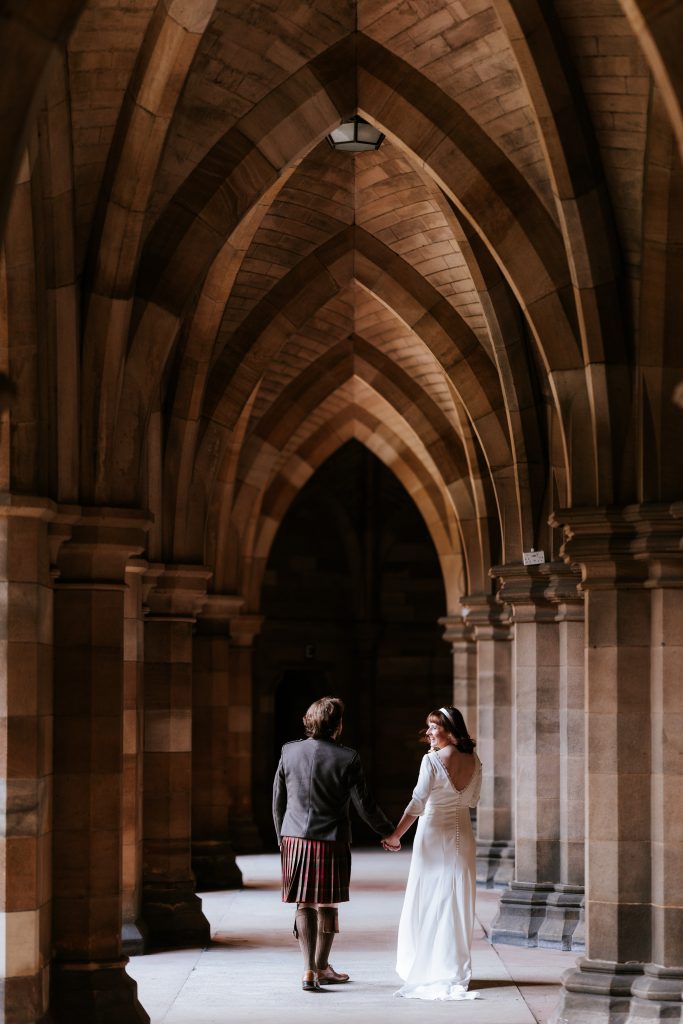 bride and groom in glasgow university